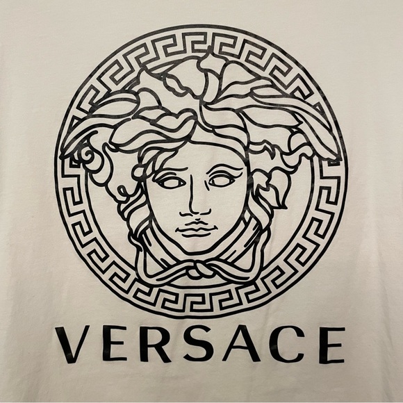 Versace Medusa Crop T-shirt White Womens US Size 12 Italy 2XL with Logo and Name - Picture 6 of 6